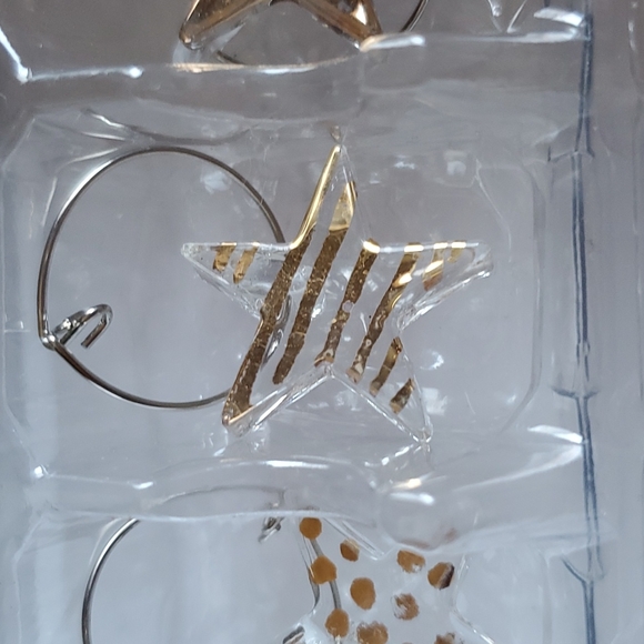 ๐ 4/$25 Glass Stars Wine Glass Charms - Set of 6 - Picture 5 of 14